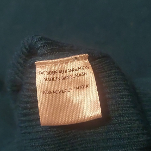 Sweater - Picture 5 of 7